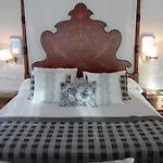 De Hotel