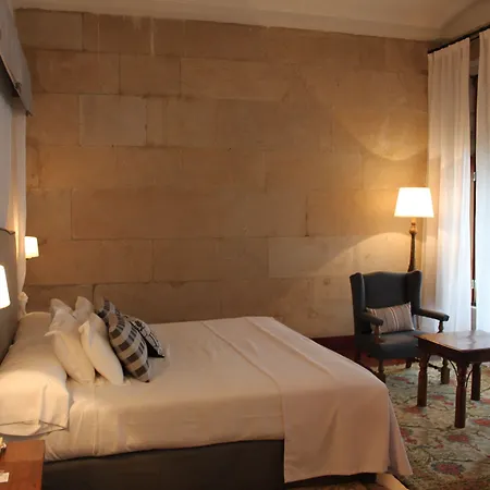 De 4* Baiona