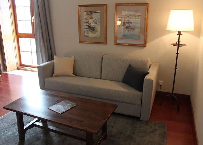 De 4* Baiona